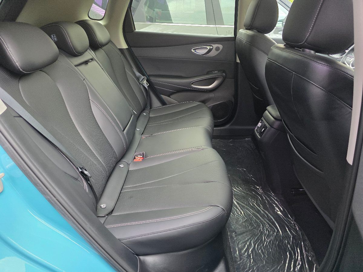 BYD Sea Lion 05 520KM Signature 8