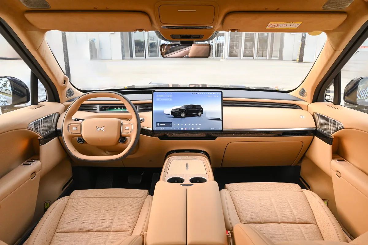 Xpeng GX EV 750KM 4WD Ultra Flagship Version 7