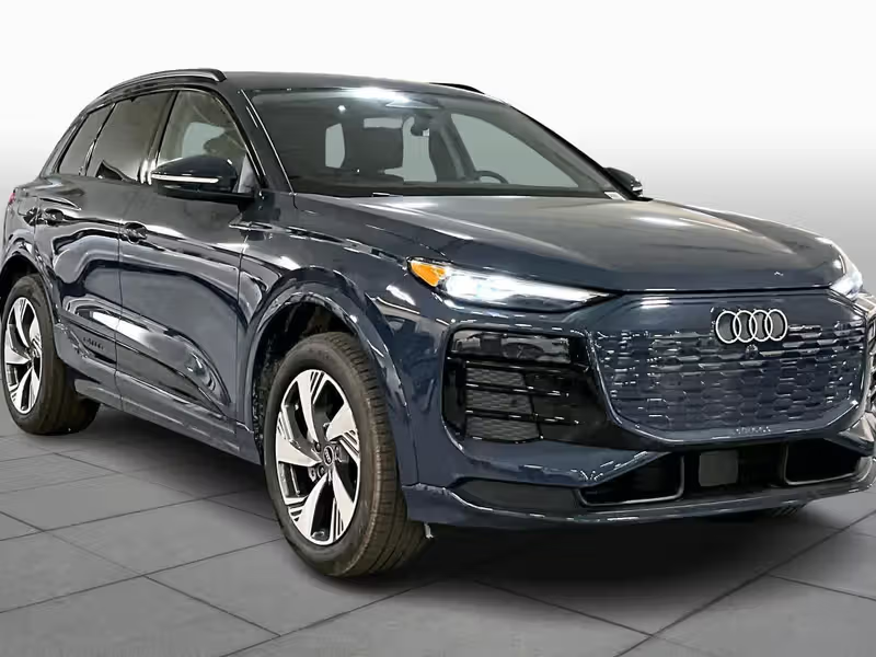 Audi Q6 Etron Premium Plus RWD