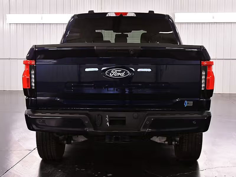 Ford F150 Lighting XLT 5