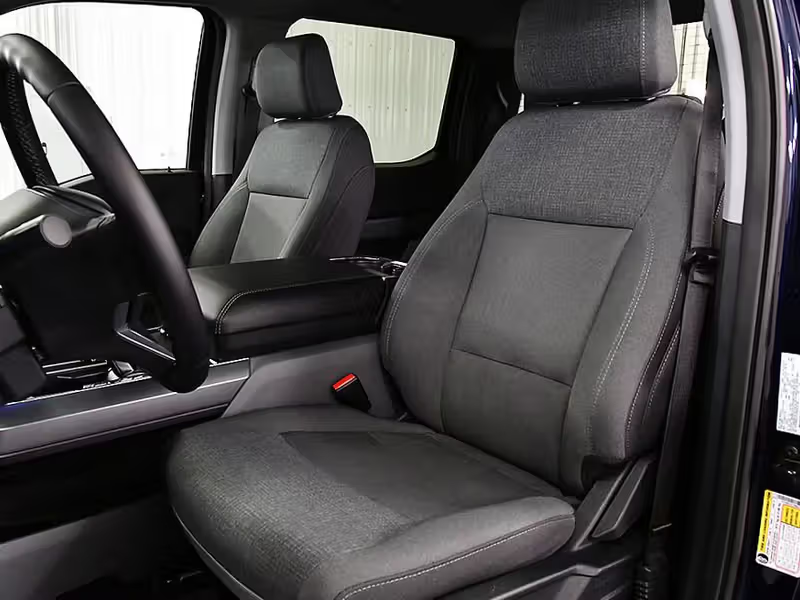 Ford F150 Lighting XLT 8