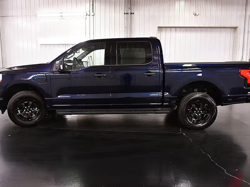 Ford F150 Lighting XLT 16