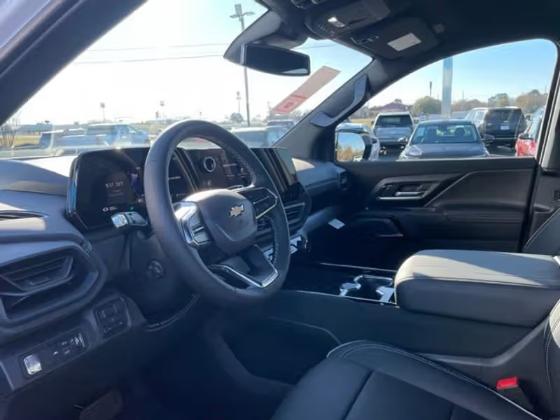 Chevrolet Silverado EV LT 5