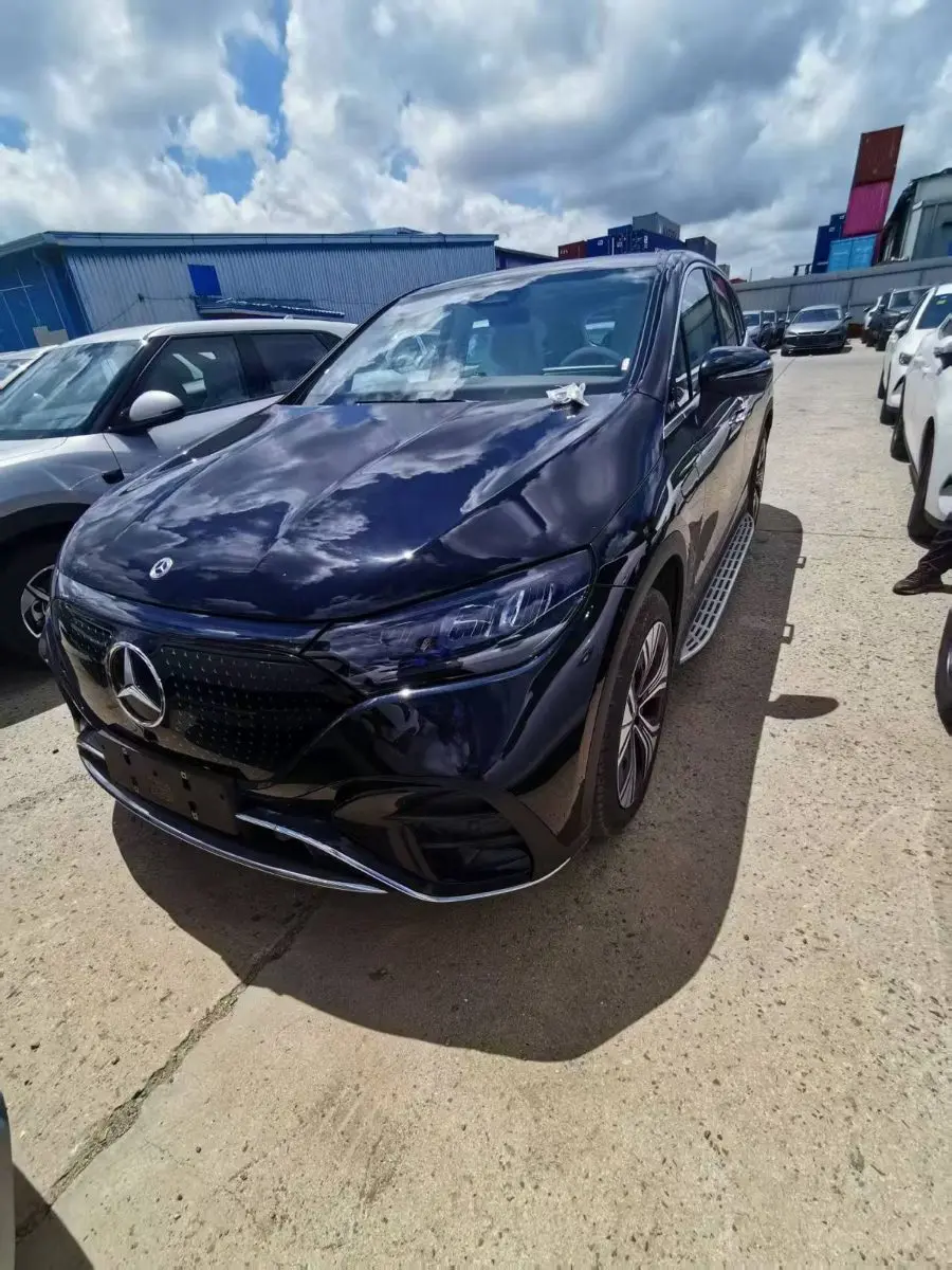 Mercedez-Benz EQE 500 SUV 4Matic Pioneer
