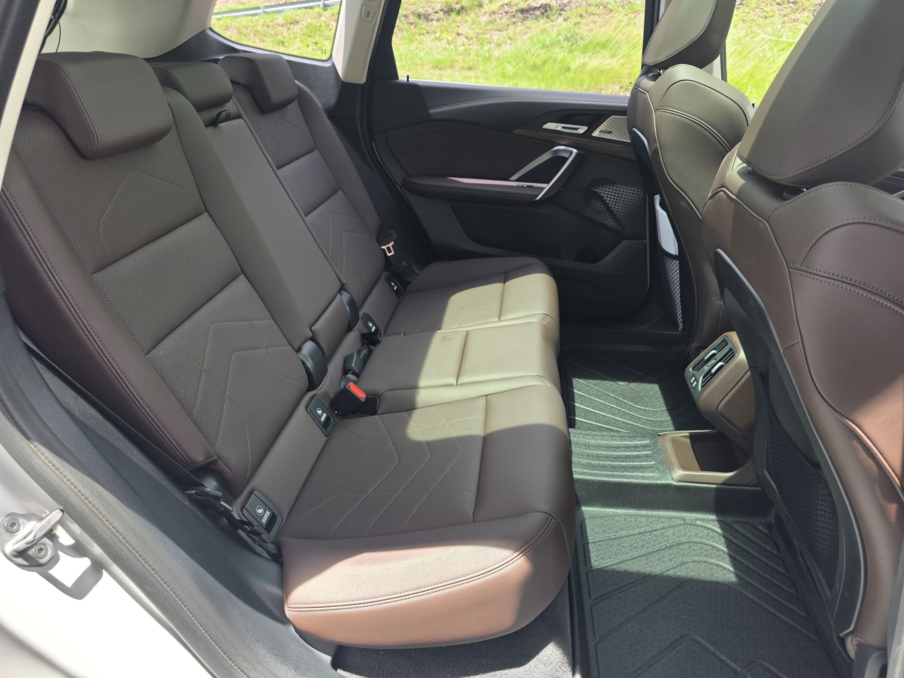 BMW IX1 30L AWD foto 7