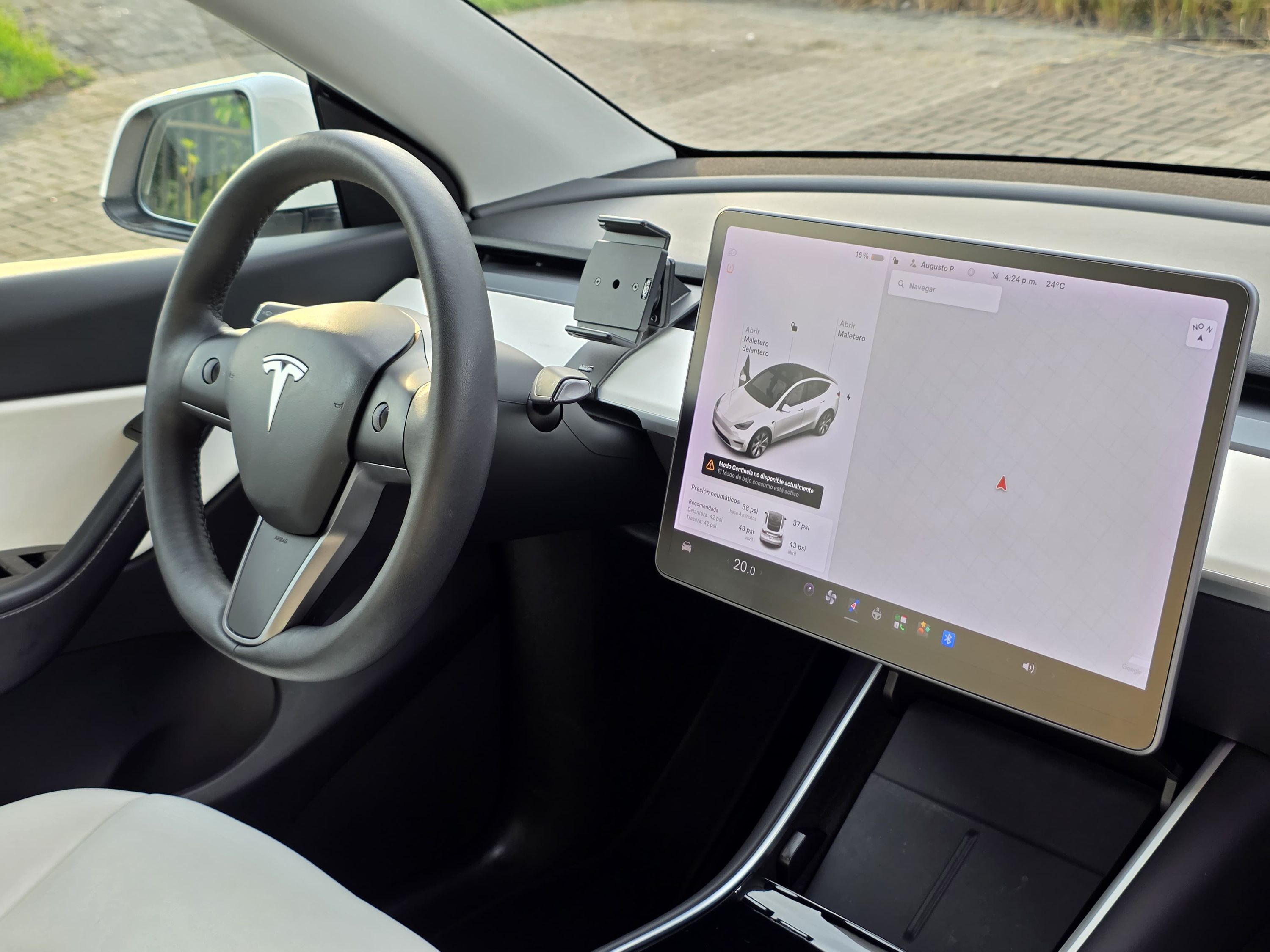 Tesla Model Y Long Range AWD foto 5